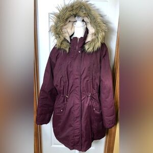 Time and Tru Women’s Parka Coat Parka Jacket Faux Fur Burgundy Red (XL) 16/18